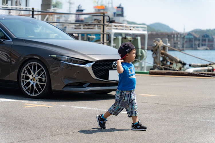 MAZDA3の尾道・尾道U2・海をバックに・外食はパンに関するカスタム事例の投稿画像7枚目