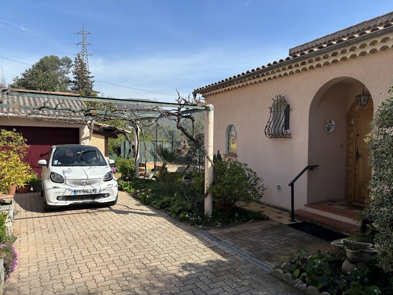 Vente villa 6 pièces 140 m² à La trinite (06340), 595 000 €