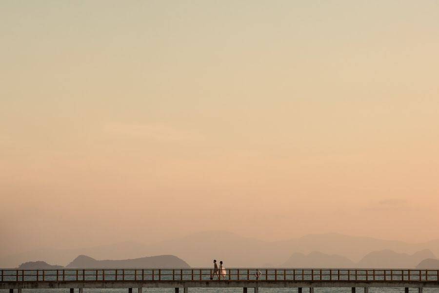 Fotografo di matrimoni Ratchakorn Homhoun (roonphuket). Foto del 23 maggio 2022