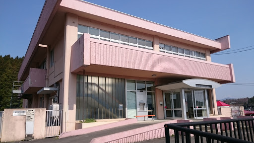 一関市立千厩図書館 Senmaya Library