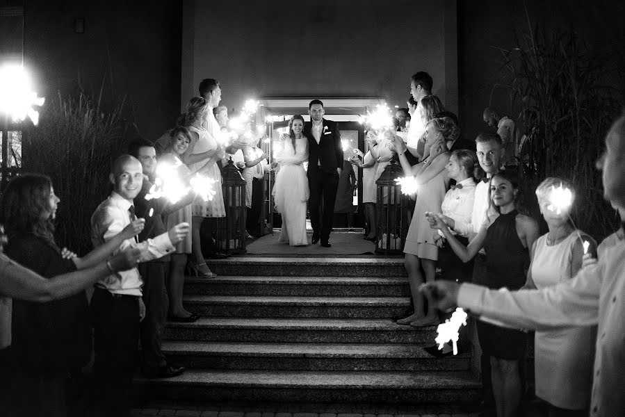 Fotógrafo de bodas Mirek Basista (fotoperla). Foto del 20 de abril 2017