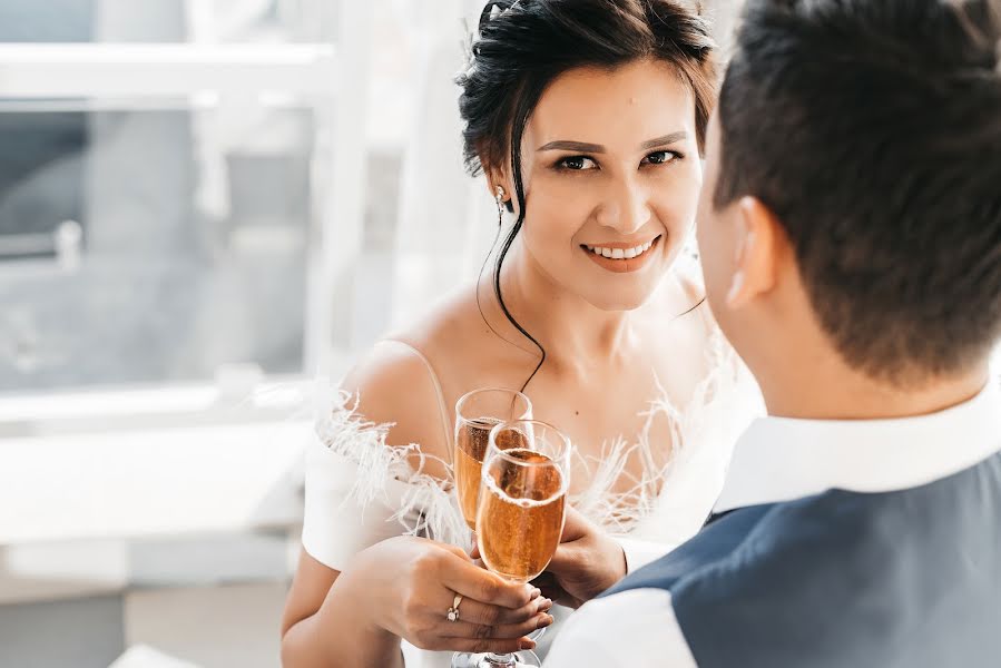 Fotógrafo de casamento Stas Yundin (yundinstas). Foto de 28 de setembro 2019