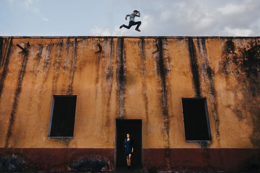 Fotógrafo de casamento Christian Macias (christianmacias). Foto de 12 de fevereiro 2019