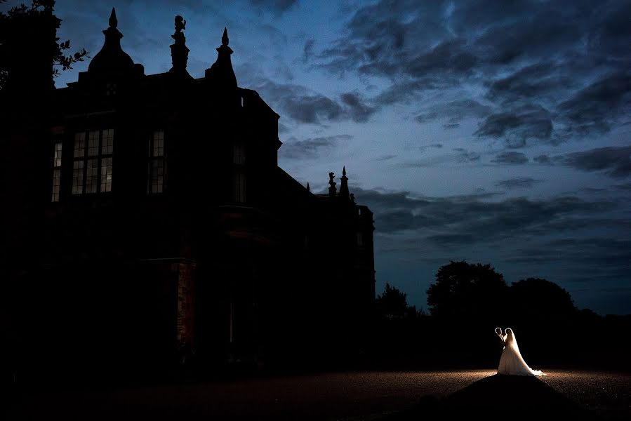 Fotografo di matrimoni Neil Redfern (neilredfern). Foto del 31 agosto 2017