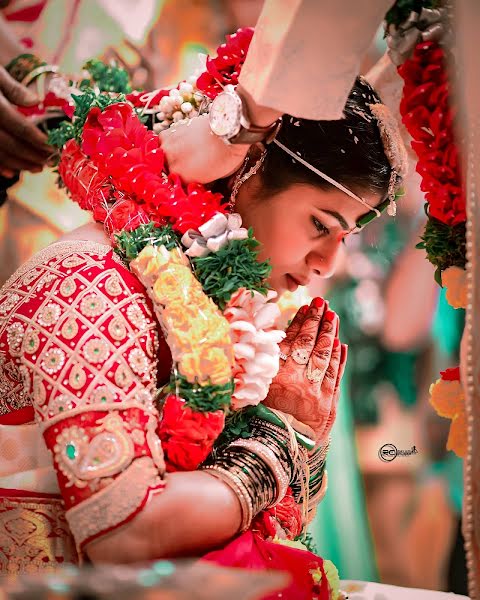 Fotografo di matrimoni Rayudu Clickz (rayuduclickz). Foto del 10 dicembre 2020