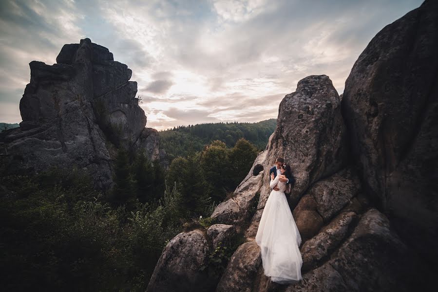 Fotógrafo de bodas Volodimir Kovalishin (nla6ep). Foto del 21 de octubre 2018