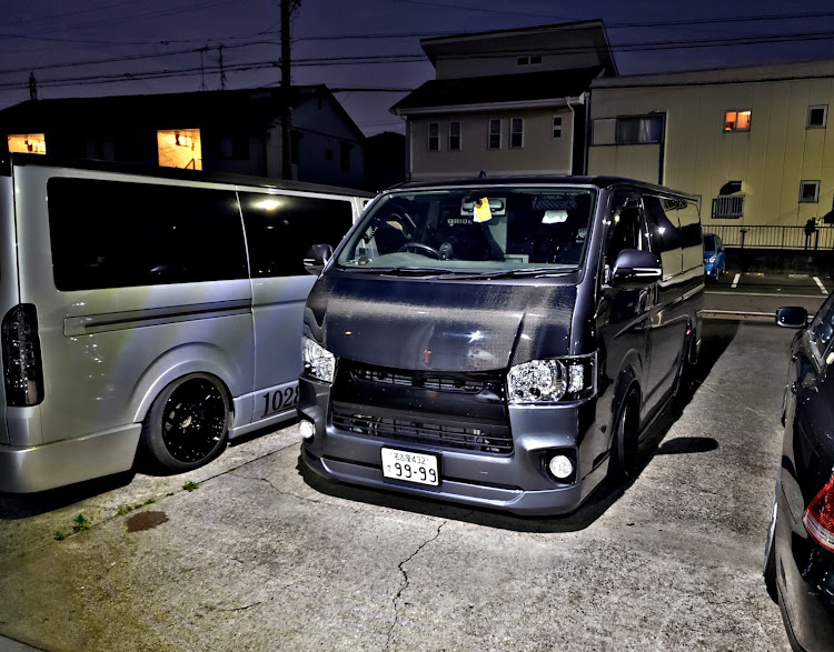 ハイエースバンの作業車・作業優先・現場車・作業専用車輌・エアコン屋に関するカスタム事例の投稿画像5枚目