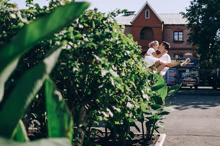 Fotógrafo de casamento Mikhail Gomenyuk (mgomenuk). Foto de 3 de outubro 2018