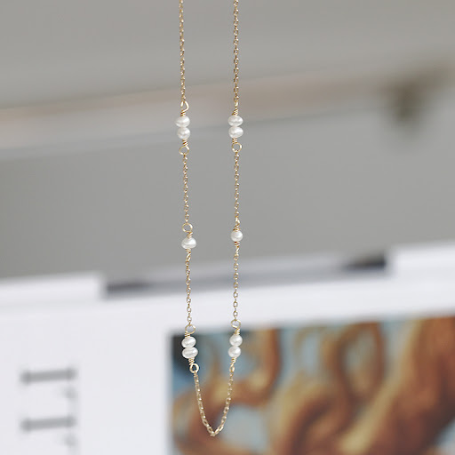 Title 2, Amberoid Water Drop Pendant Necklace for Women,...