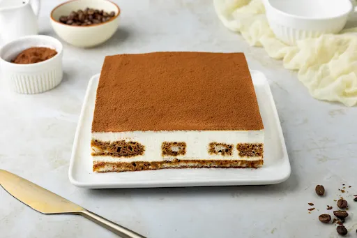 Tiramisu Cake [500 Grams]