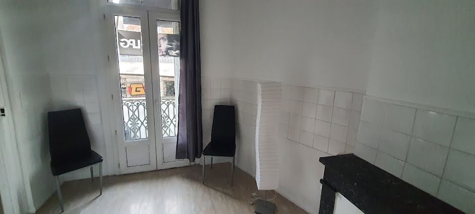 Location  locaux professionnels  58 m² à Montpellier (34000), 1 200 €