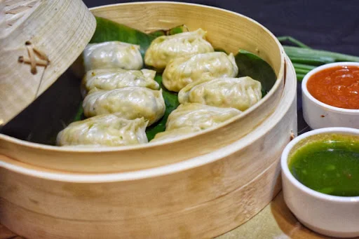 Veg Steam Momos [10 Pcs]