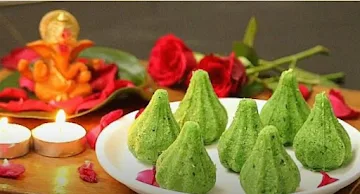 Paan Modak