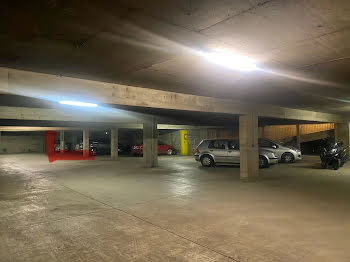 parking à Paris 11ème (75)