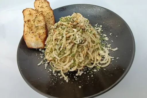 Creamy Mushroom Chicken Pasta