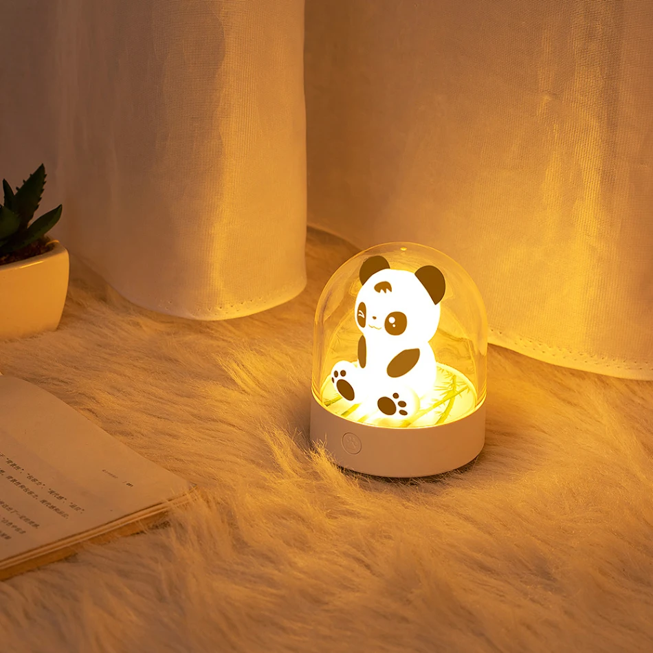 3D Creatieve Panda Nachtlampje, USB Oplaadbare LED Tafellamp, ideaal als bedlampje voor kinderen, uniek en sfeervol.