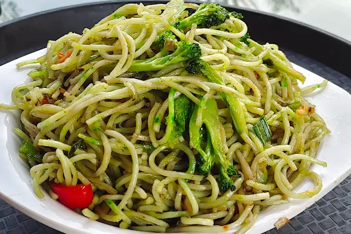 Veg Chef Amol's Special Noodles