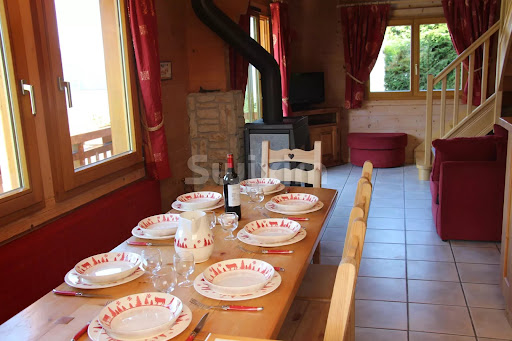 Chalet with panoramic view and terrace 5