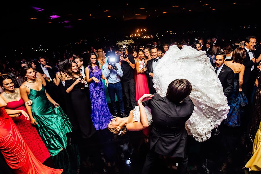 Fotógrafo de casamento Mayra Rodriguez (rodrguez). Foto de 15 de junho 2016