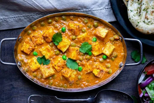 Matar Paneer