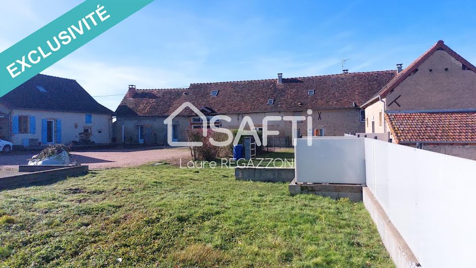 Vente maison 21 pièces 560 m² à Saint-Yan (71600), 511 000 €