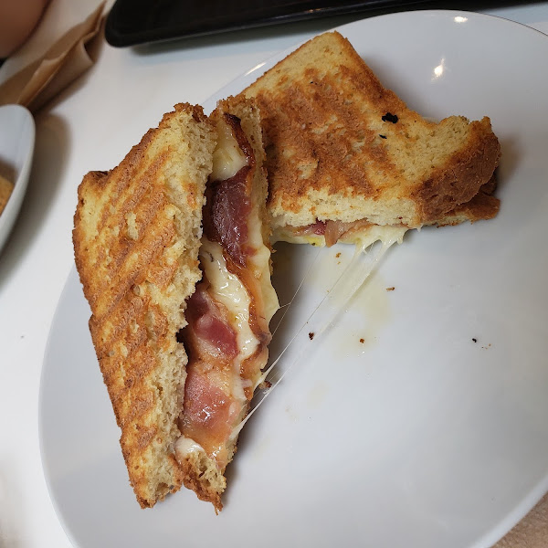 Bacon Grilled Cheese