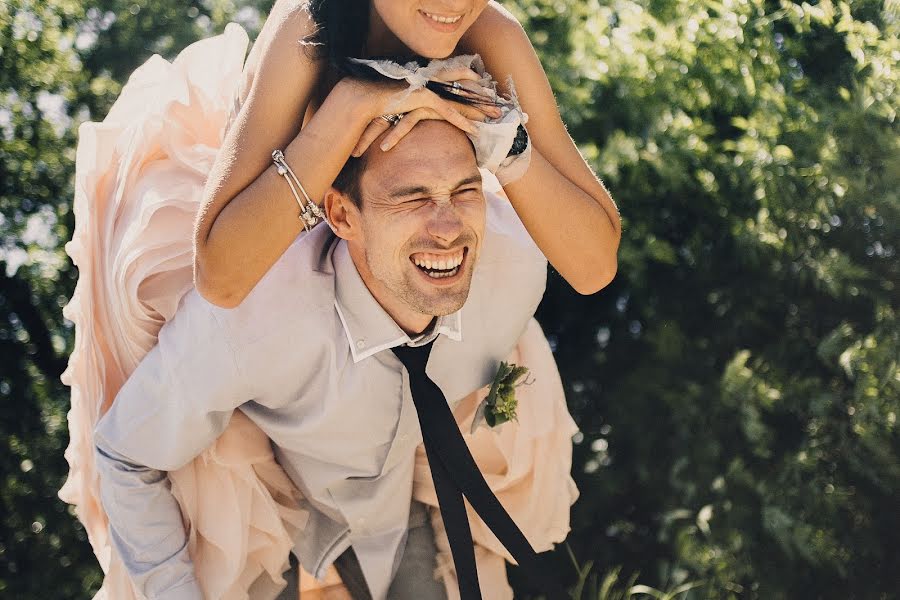 Fotografo di matrimoni Elena Gorina (gorina). Foto del 10 luglio 2014