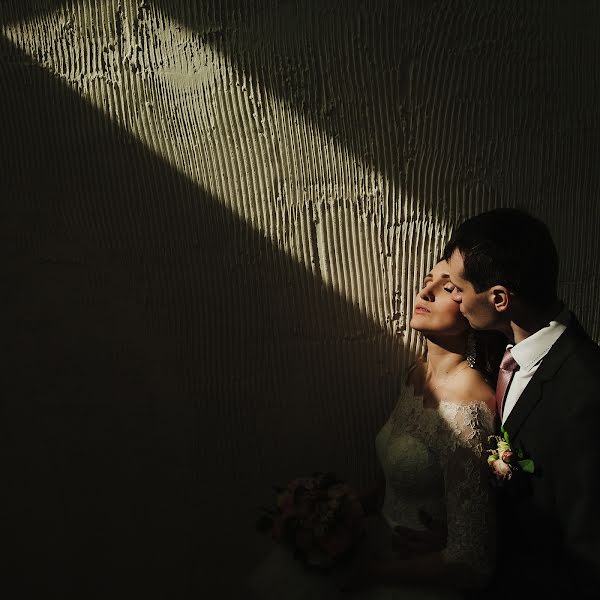 Fotografo di matrimoni Pavel Neunyvakhin (neunyvahin). Foto del 21 maggio 2016