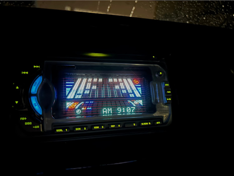 S-MXの広域走航隊アルカディア・ドライブ・デッキ交換・#KENWOOD・日々進化に関するカスタム事例の投稿画像3枚目