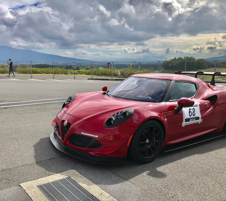 4CのLa Storia Speciale・LSSに関するカスタム事例の投稿画像3枚目