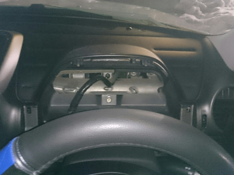 アルテッツァのメーターLED 交換・発光色 ブルーに関するカスタム事例の投稿画像1枚目