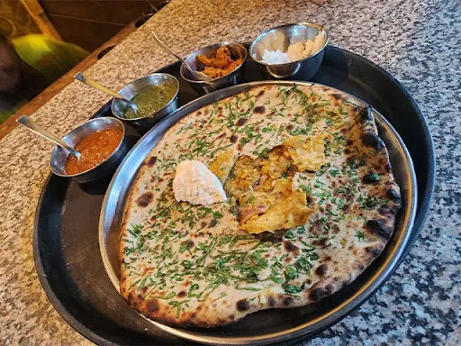 Paneer + Pyaz Paratha