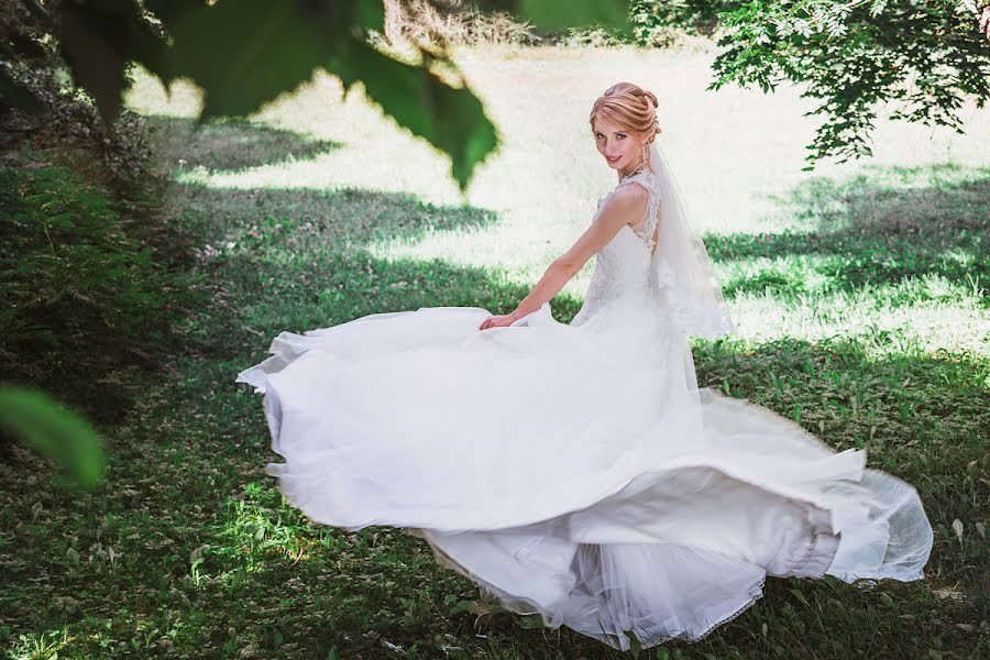 Wedding photographer Nataliya Kislickaya (caramell). Photo of 12 February 2017