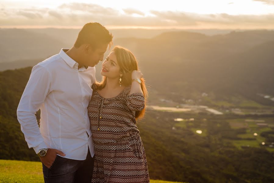 結婚式の写真家Daniel Stochero (danielstochero)。2017 5月24日の写真