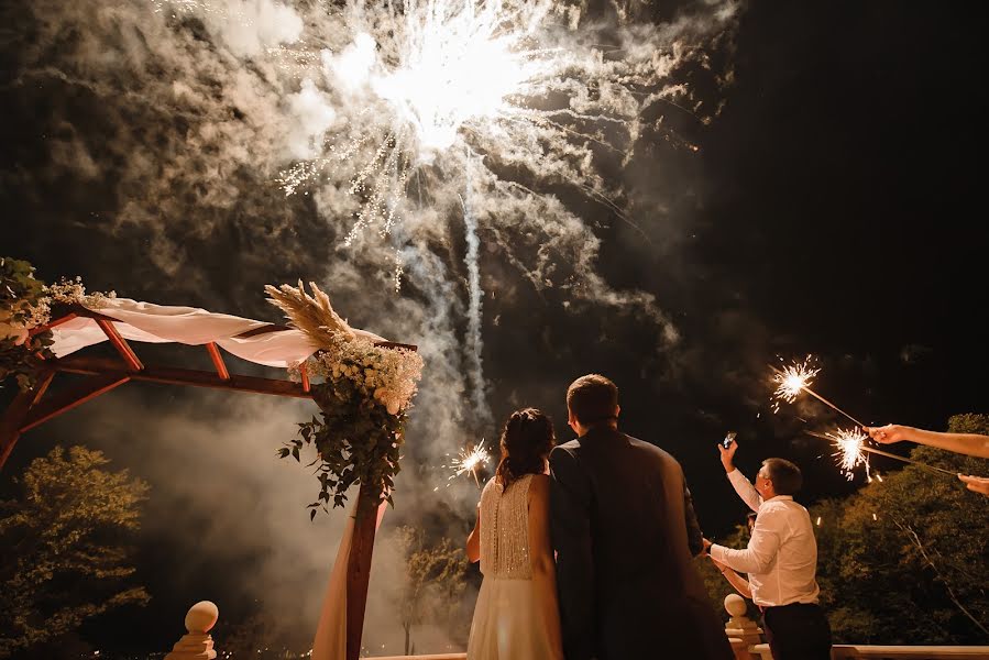 Fotógrafo de casamento Sergey Kaba (kabasochi). Foto de 8 de dezembro 2019