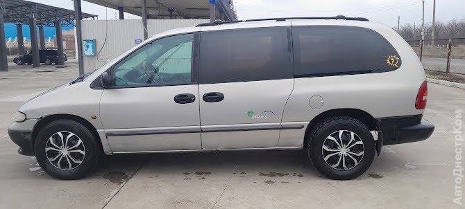 продам авто Chrysler Grand Voyager Grand Voyager II фото 4