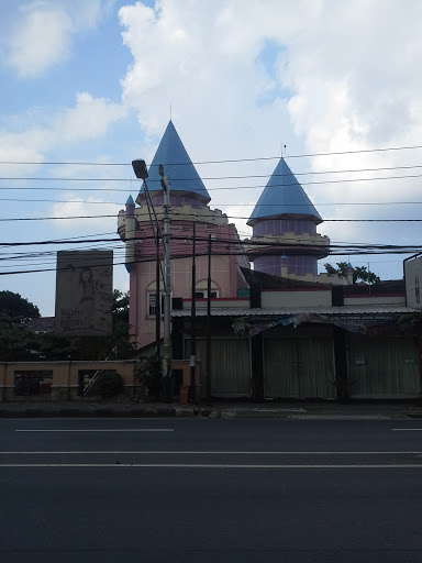 Istana Paudni