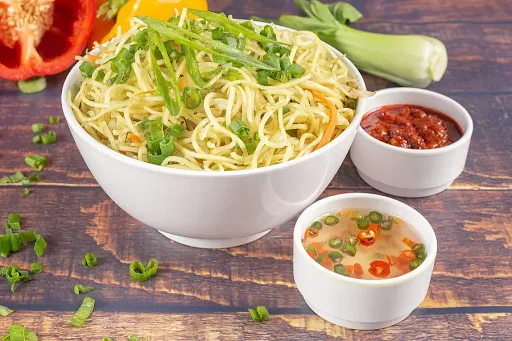 Hakka Noodles Veg