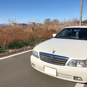 ローレル HC35