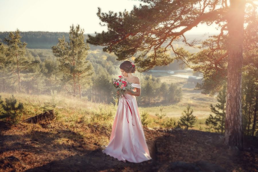 Fotógrafo de bodas Oksana Pipkina (pipkina). Foto del 4 de abril 2017