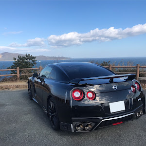 NISSAN GT-R R35