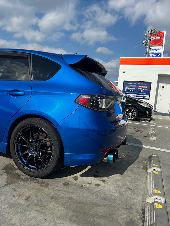インプレッサ ハッチバックのインプレッサハッチバック・GH8・ドレスアップ・wrx・マフラー交換に関するカスタム事例の投稿画像2枚目