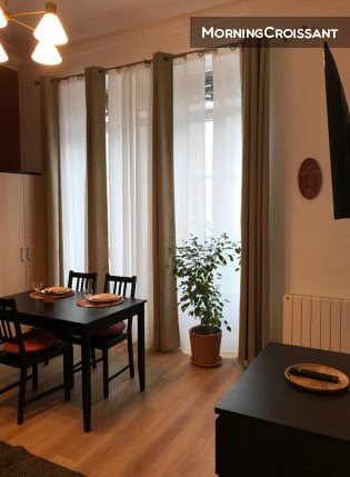 Location meublée appartement 2 pièces 35 m² à Bordeaux (33000), 1 410 €