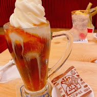 客美多咖啡 Komeda‘s Coffee