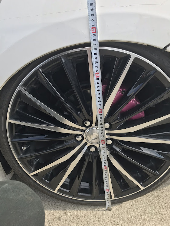 プリウスの車高調整・DIY・備忘録に関するカスタム事例の投稿画像4枚目