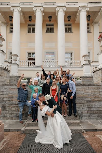 Fotógrafo de casamento Antonina Linova (fottolino). Foto de 13 de setembro 2023