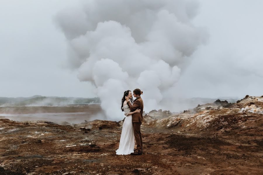 Fotografo di matrimoni Bettina Vass (bettinavass). Foto del 7 gennaio 2022