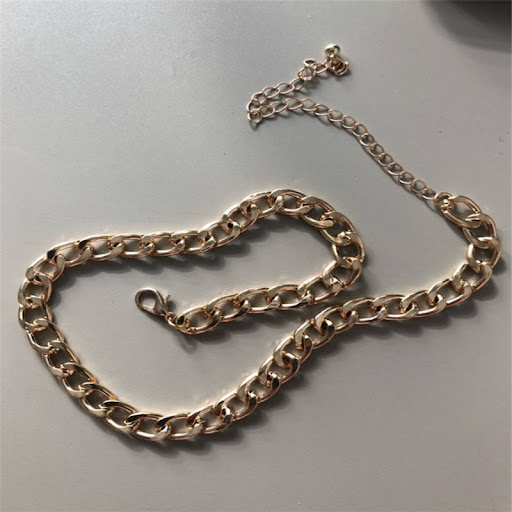 Title 5, Simple wild clavicle naked chain