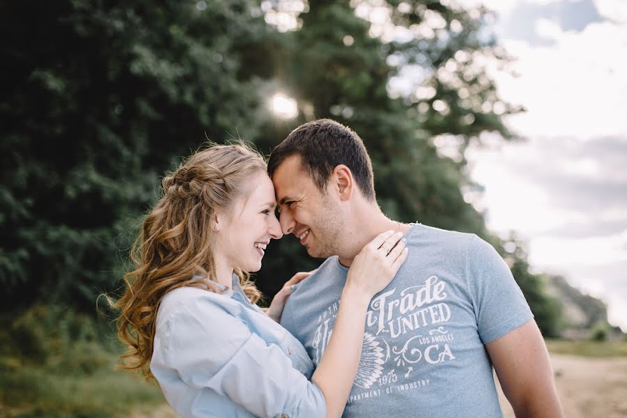 Wedding photographer Nastya Anikanova (takepic). Photo of 28 February 2017