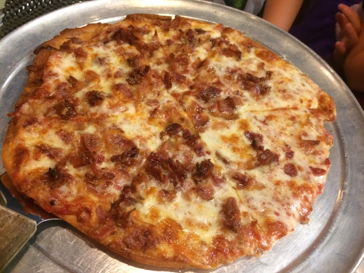 GF bacon and cheese pizza